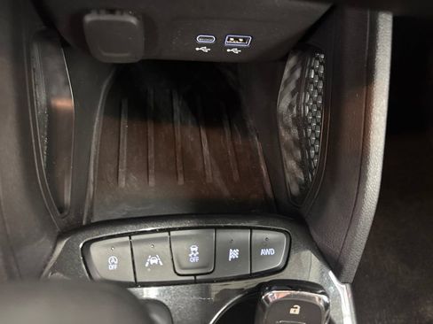 Used 2025 Chevrolet TrailBlazer LS w/ LS Convenience Package AWD/4WD image 12
