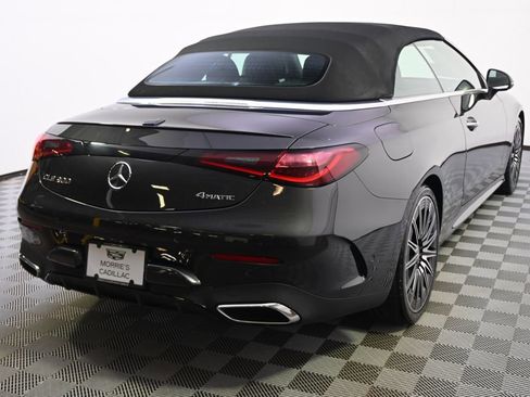 Used 2025 Mercedes-Benz CLE 300 4MATIC Cabriolet w/ Night Package image 6
