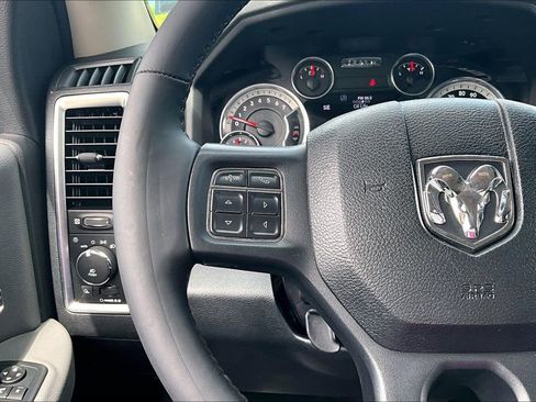 Used 2016 RAM 1500 Big Horn AWD/4WD image 24