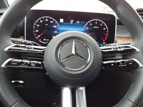 Certified 2024 Mercedes-Benz GLC 300 4MATIC image 23