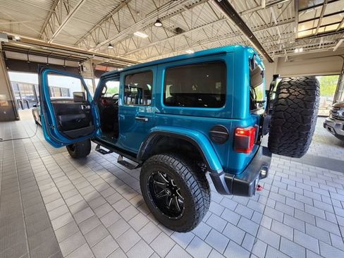 Used 2020 Jeep Wrangler Unlimited Rubicon AWD/4WD image 5