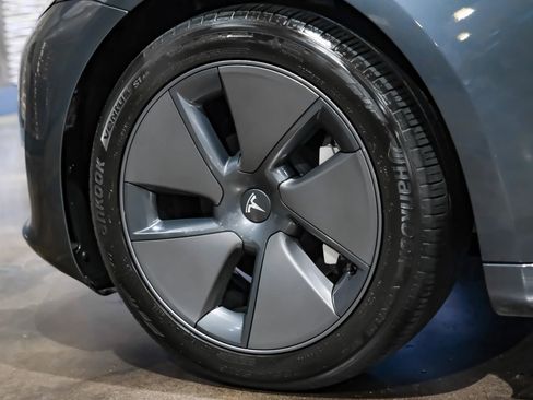 Used 2023 Tesla Model 3 Standard Range image 63