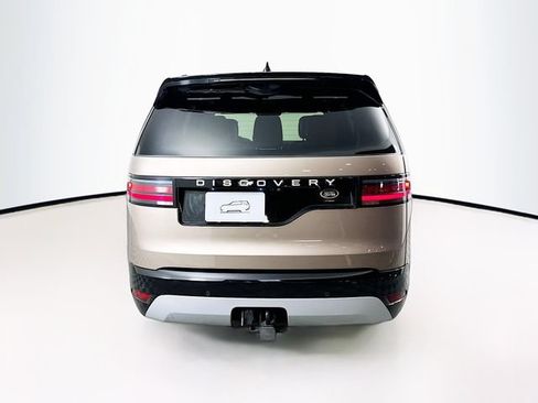 Used 2023 Land Rover Discovery Metropolitan Edition AWD/4WD image 31