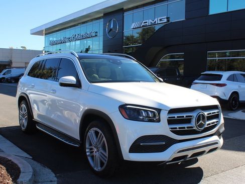 Certified 2022 Mercedes-Benz GLS 450 4MATIC image 3