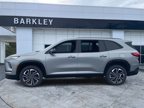 New 2026 Buick Enclave Sport Touring w/ Power Package image 4