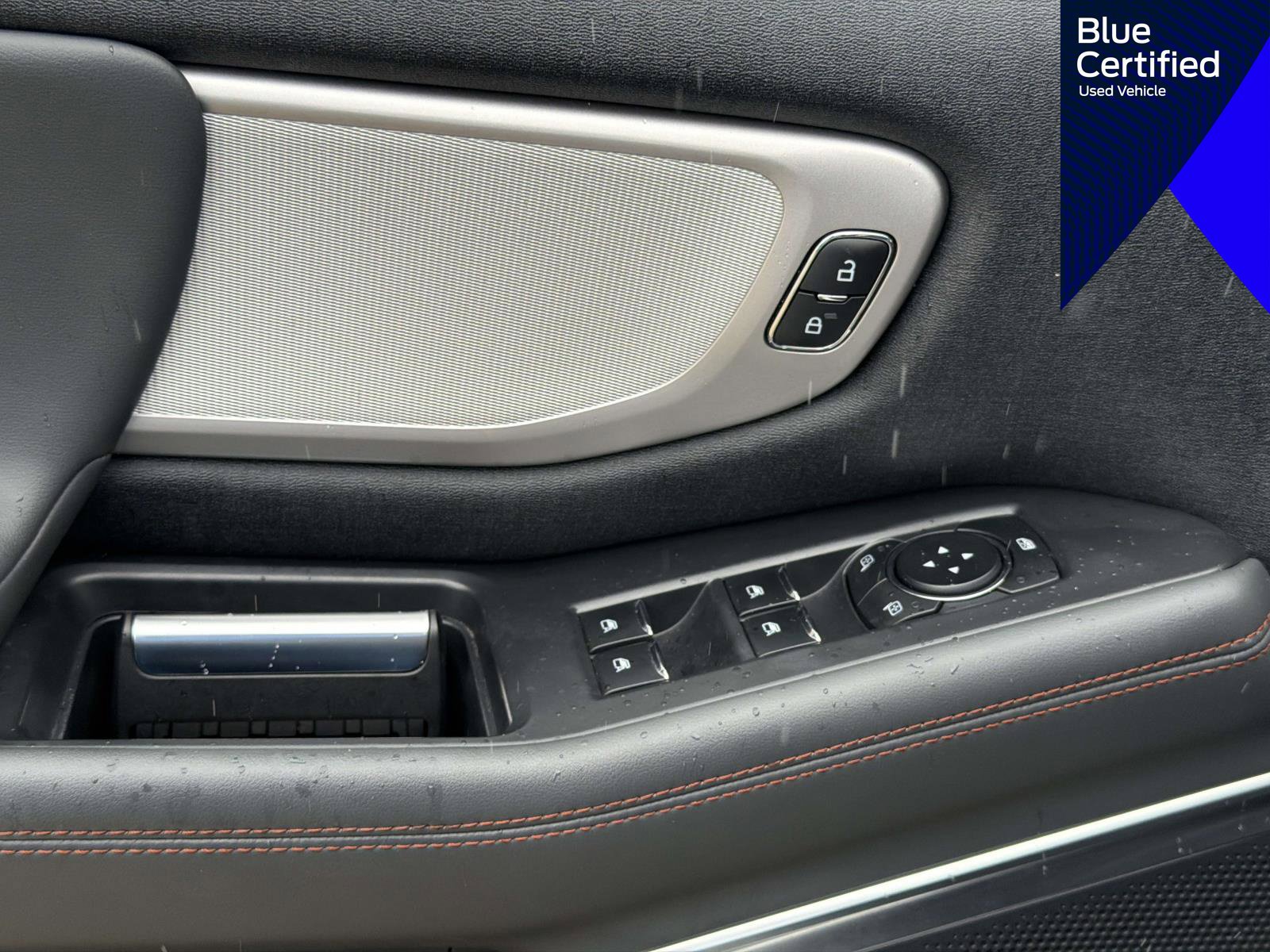 Certified 2025 Ford Expedition Active AWD/4WD image 27