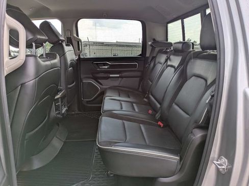 Used 2022 RAM 1500 Laramie AWD/4WD image 14
