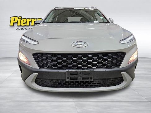 Used 2023 Hyundai Kona SEL image 2