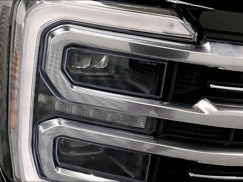 Used 2024 Ford F250 Limited w/ FX4 Off-Road Package image 32