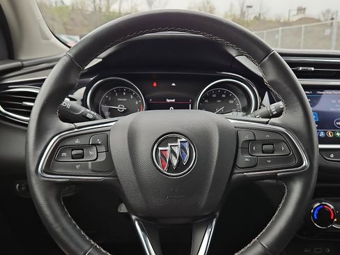 Certified 2023 Buick Encore GX Preferred FWD image 18
