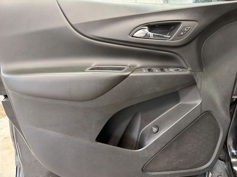Used 2020 Chevrolet Equinox LT FWD image 33