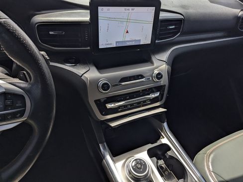 Certified 2022 Ford Explorer Timberline w/ Timberline Technology Package AWD/4WD image 11