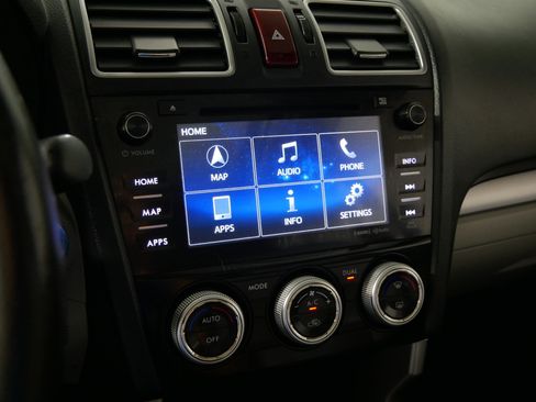 Used 2016 Subaru Forester 2.5i Touring w/ Eyesight & Navigation System AWD/4WD image 22