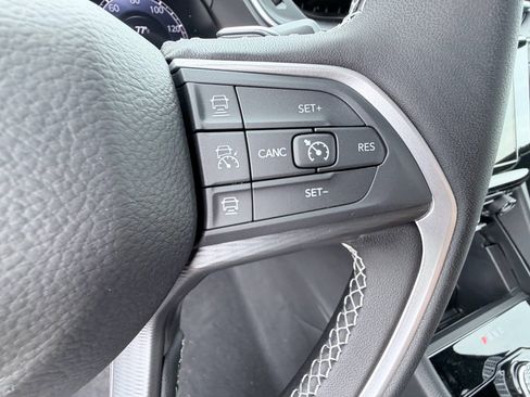 New 2026 Jeep Grand Cherokee Laredo RWD image 14
