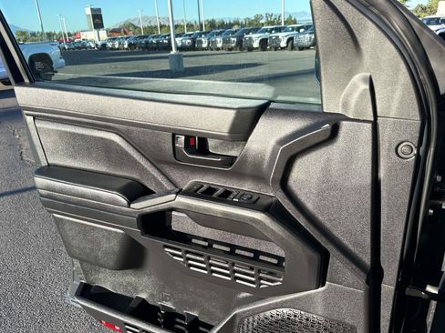 Used 2026 Toyota Tacoma SR AWD/4WD image 12