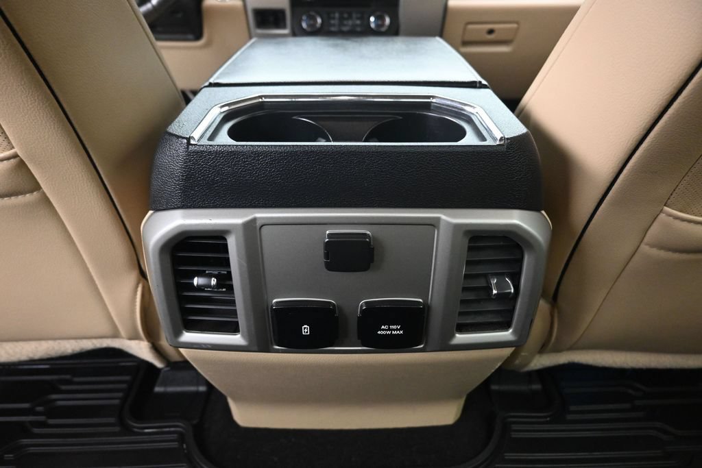 Used 2018 Ford F250 Lariat w/ Lariat Ultimate Package AWD/4WD image 26