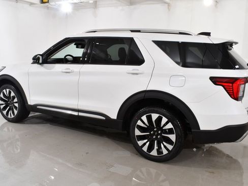 New 2026 Ford Explorer Platinum w/ LUX Leather Package AWD/4WD image 15