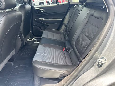 Used 2024 Chevrolet Trax LT FWD image 21