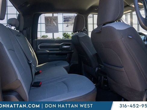 Used 2024 RAM 2500 Big Horn AWD/4WD image 20