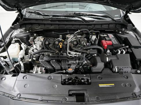 Used 2023 Nissan Altima 2.5 SV image 41