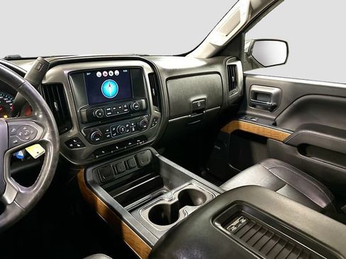 Used 2017 Chevrolet Silverado 1500 LTZ w/ Sport Package AWD/4WD image 26