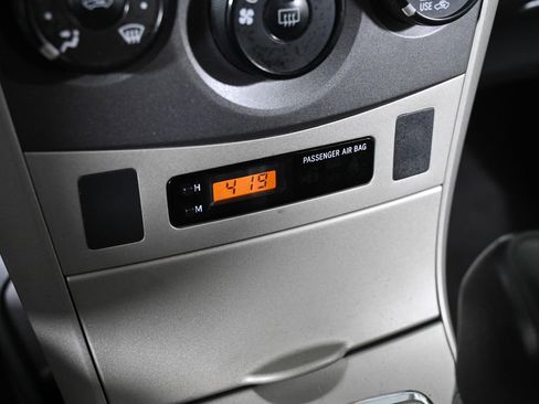 Used 2010 Toyota Corolla S image 16