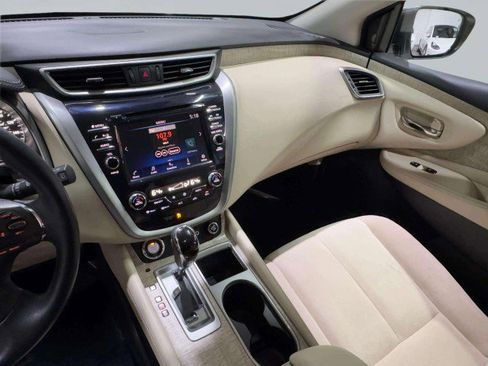 Used 2020 Nissan Murano SV image 48