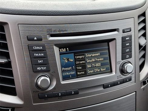 Used 2012 Subaru Outback 2.5i Limited image 16