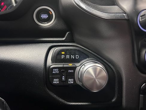 Used 2022 RAM 1500 Laramie w/ Sport Appearance Package AWD/4WD image 17