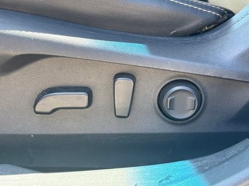 Used 2021 Subaru Outback Limited AWD/4WD image 14