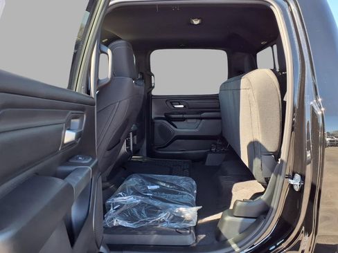 New 2026 RAM 1500 Express AWD/4WD image 21
