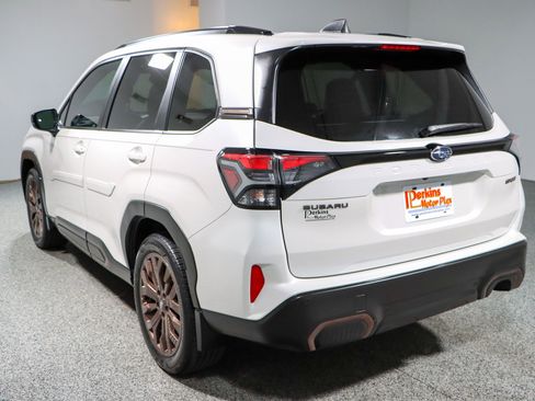 Used 2025 Subaru Forester Sport AWD/4WD image 9