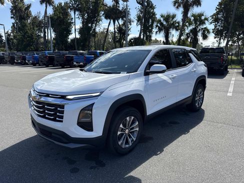 New 2026 Chevrolet Equinox LT image 7