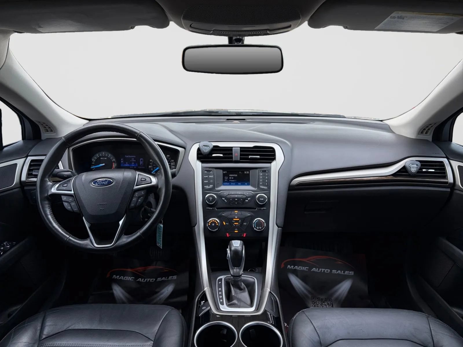 Used 2013 Ford Fusion SE FWD image 22