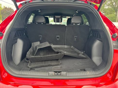 Used 2024 Ford Escape ST-Line w/ Tech Pack #1 AWD/4WD image 9