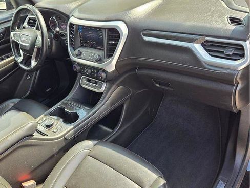 Used 2023 GMC Acadia SLT FWD image 21