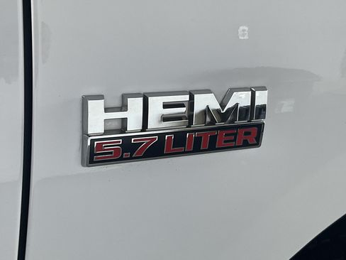 Used 2013 RAM 2500 Tradesman w/ Chrome Appearance Group AWD/4WD image 7