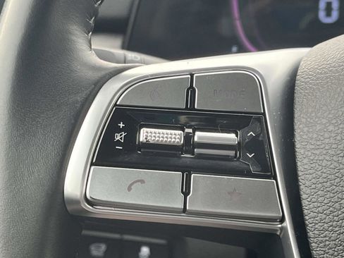 Used 2024 Kia Telluride EX image 37