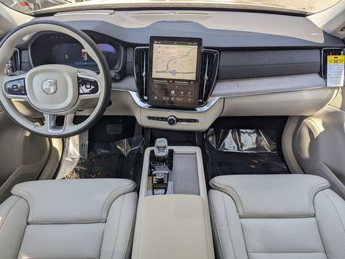 New 2026 Volvo XC90 T8 Ultra w/ Protection Package AWD/4WD image 15