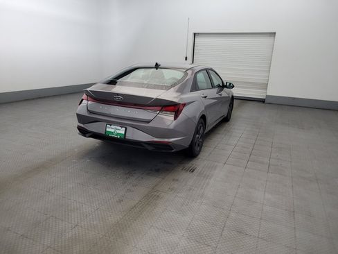 Used 2021 Hyundai Elantra SEL w/ Cargo Package FWD image 9
