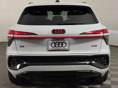 New 2026 Audi Q3 quattro 2.0T AWD/4WD image 10