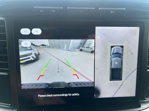 Used 2023 Ford F150 Lightning XLT AWD/4WD image 22