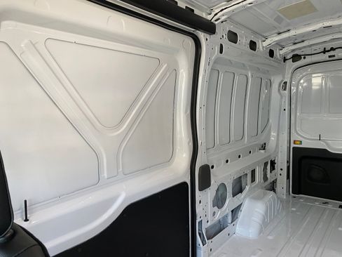 New 2026 Ford Transit 250 148 Medium Roof RWD image 16