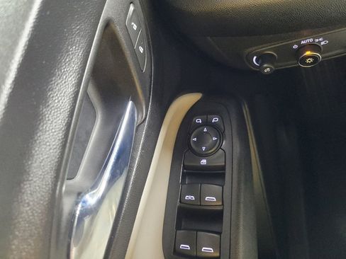 Used 2022 Chevrolet Equinox LT AWD/4WD image 27