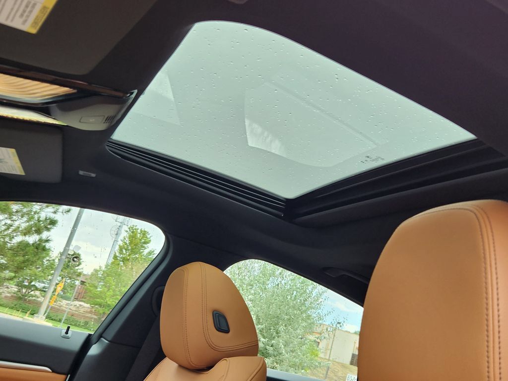 New 2026 BMW 430i xDrive w/ M Sport Package AWD/4WD image 19