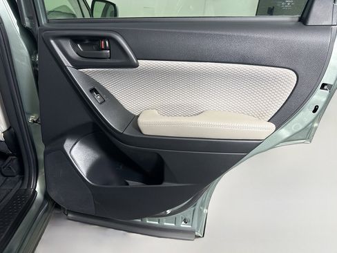 Used 2018 Subaru Forester 2.5i Premium image 27