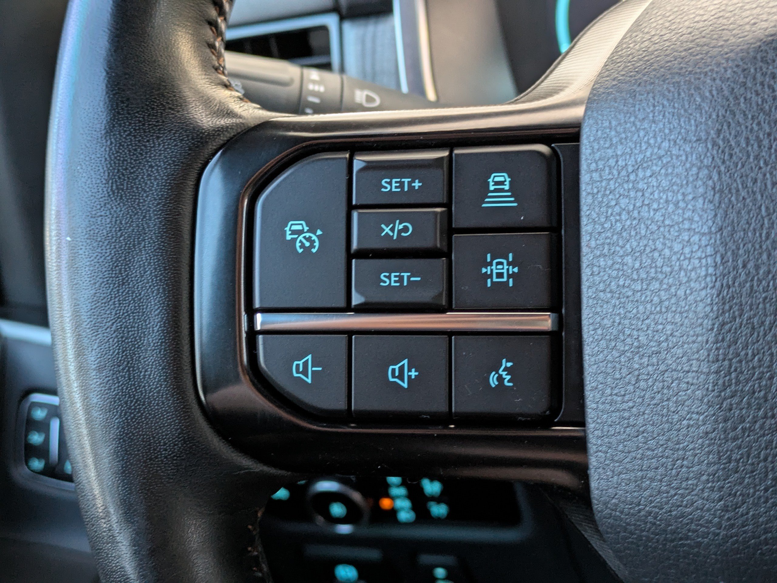 Used 2023 Ford F150 Platinum AWD/4WD image 27