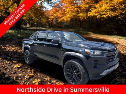 Used 2025 Chevrolet Colorado Trail Boss w/ Midnight Edition