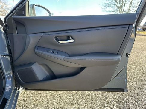 New 2025 Nissan Sentra SV w/ All-Weather Package image 8