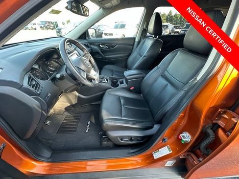 Certified 2017 Nissan Rogue SL AWD/4WD image 15